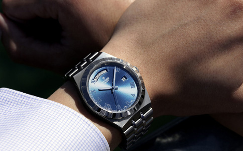 解決帝舵機械表受磁的應對方法