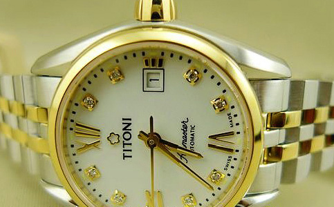 梅花手表機(jī)械表保養(yǎng)多少錢(qián)（梅花手表的保養(yǎng)心得）