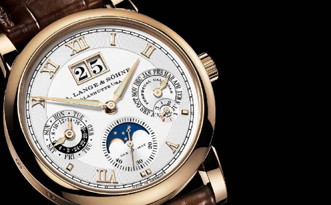 朗格手表維修服務網(wǎng)點查詢（朗格手表進水的處理步驟）