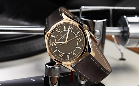 江詩丹頓手表售后服務中心維修(江詩丹頓手表出現偷停的解決辦法)