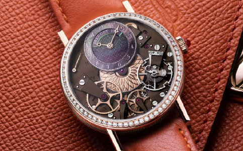 昆明亨得利維修中心（寶璣手表表帶如何保養）