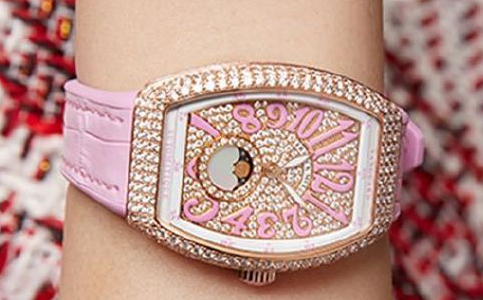 法穆蘭成都維修網(wǎng)點(diǎn)(法穆蘭表盤(pán)修復(fù))