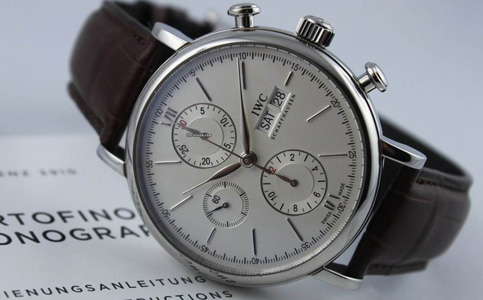 萬國青島維修店（解決萬國手表表帶生銹問題）