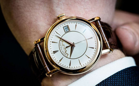 百達翡麗售后保養電話（百達翡麗指針生銹的處理辦法）