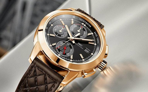 萬(wàn)國(guó)怎么預(yù)約保養(yǎng)（萬(wàn)國(guó)手表進(jìn)水問(wèn)題的處理技巧）